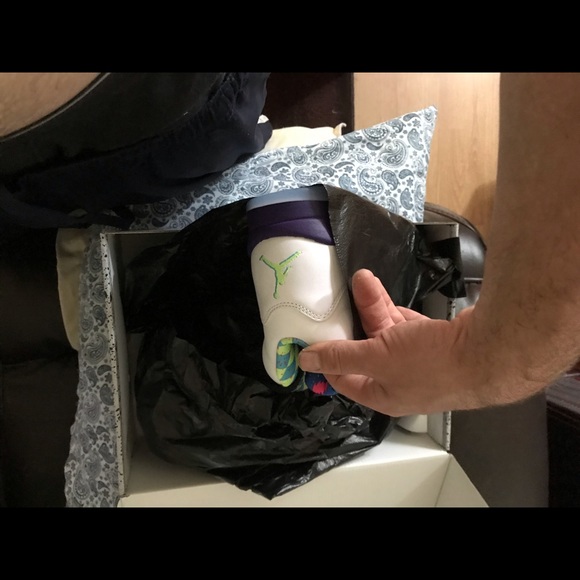 New Jordan 5  retro bel air - Picture 5 of 6